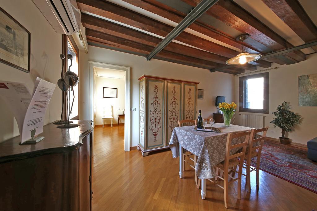 Appartamenti Inside Palazzo Foscarini Venice Exterior photo