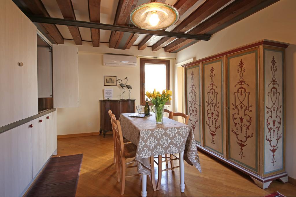 Appartamenti Inside Palazzo Foscarini Venice Exterior photo