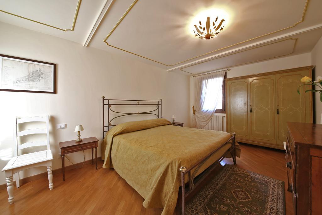 Appartamenti Inside Palazzo Foscarini Venice Exterior photo