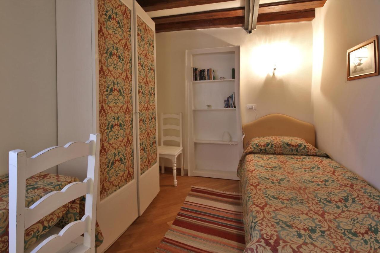 Appartamenti Inside Palazzo Foscarini Venice Exterior photo